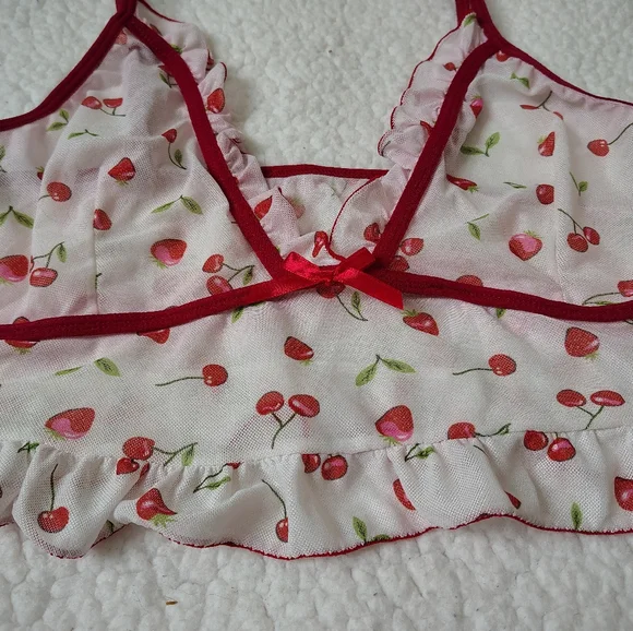 *NWOT* Romwe Women's Large 2-piece Cherry Strawberry Print Pajamas - Picture 3 of 10